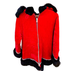 HP Vintage Velvet, Real Faux Fur Emboirdered Trim,‎ Quilted Lined Hooded Coat